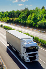 La ruta hacia la descarbonización de los camiones: la apuesta por los combustibles renovables